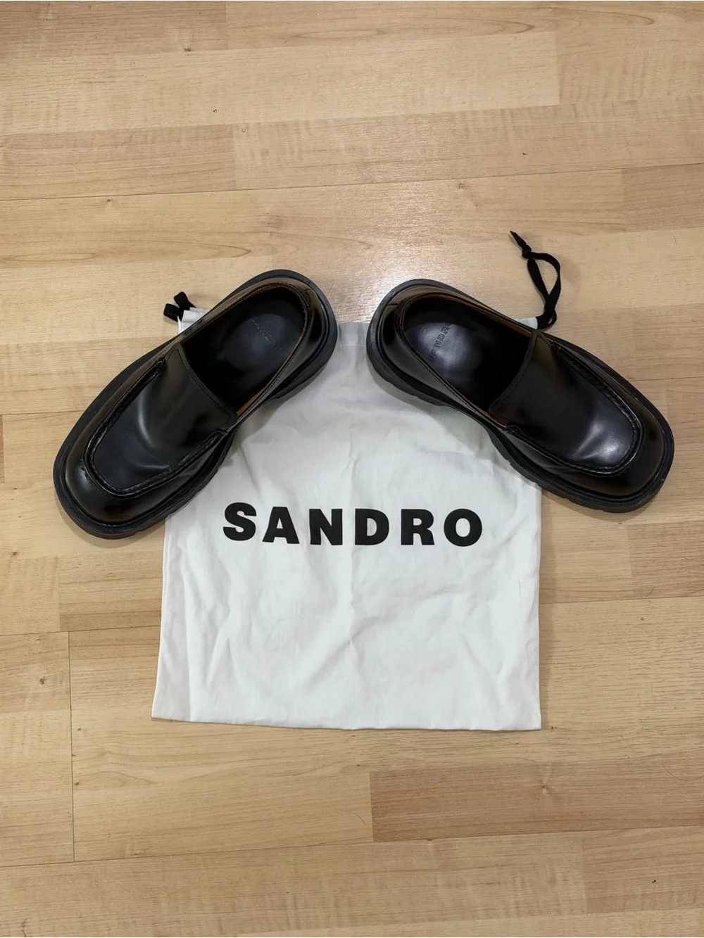 Sandro Paris classic black